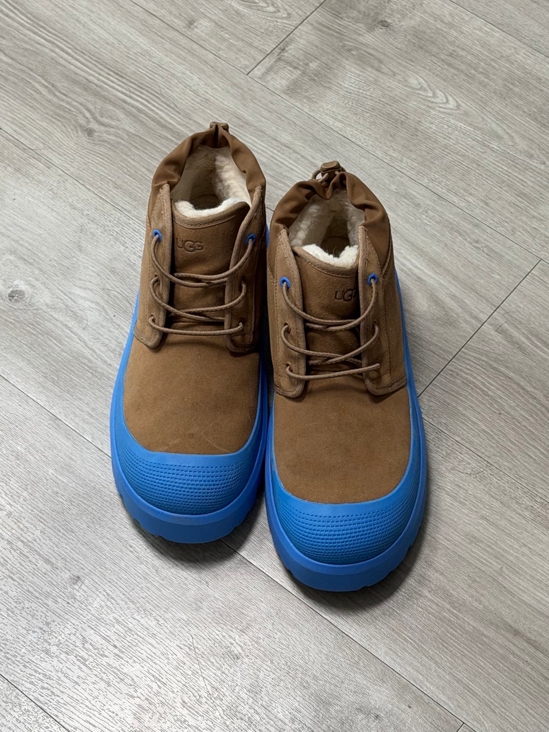 어그 타스만 300 상품이미지1