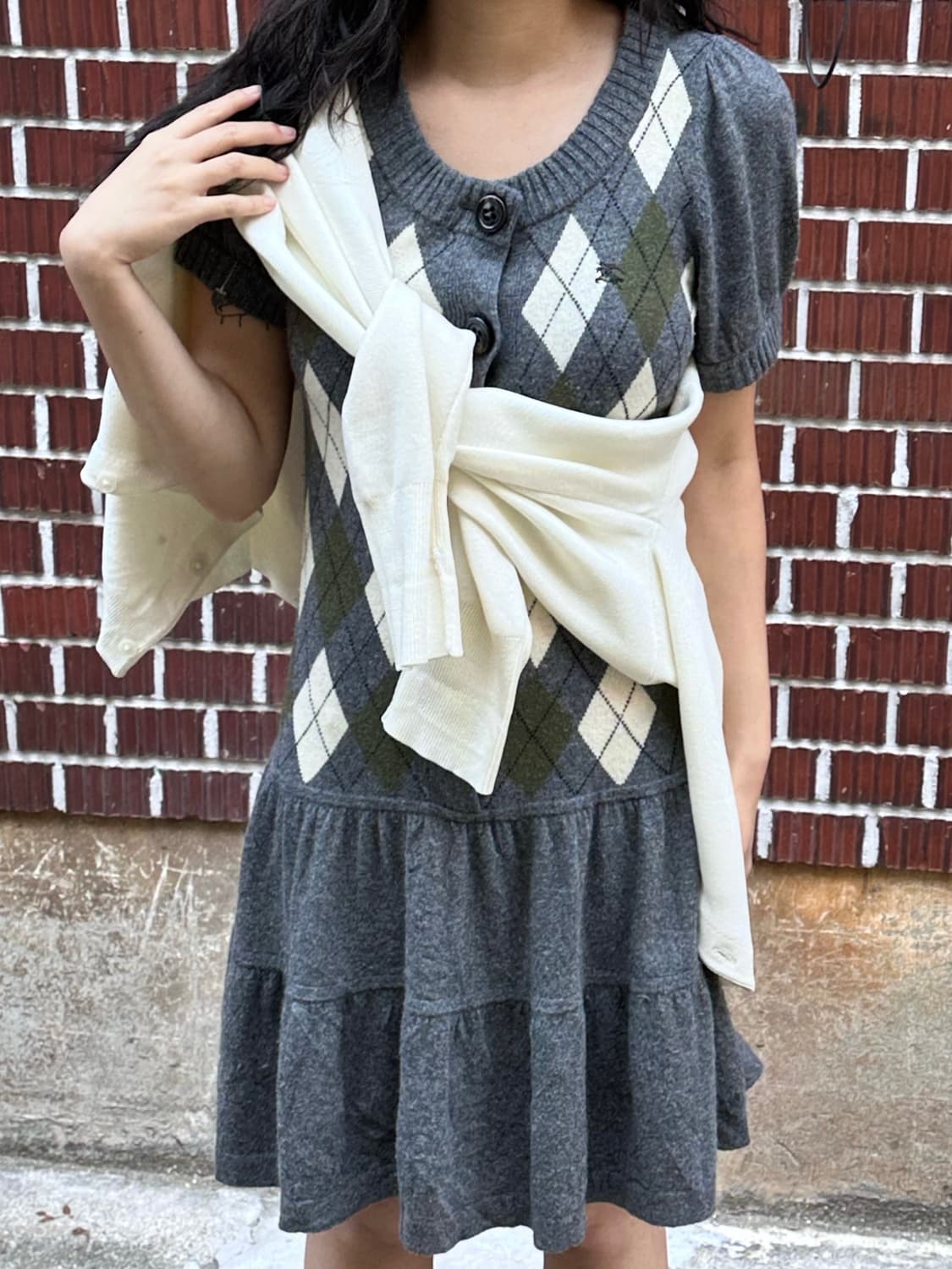 버버리 체크 원피스 화이트 가디건 코디세트 상품이미지4