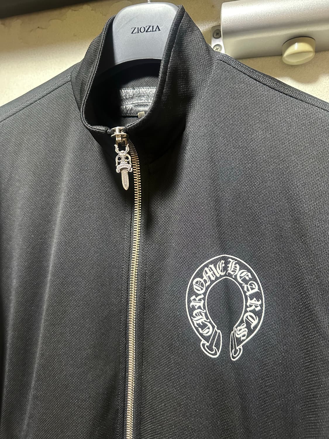 크롬하츠 홀스슈 대거 메쉬 트랙탑 집업 자켓 상품이미지2