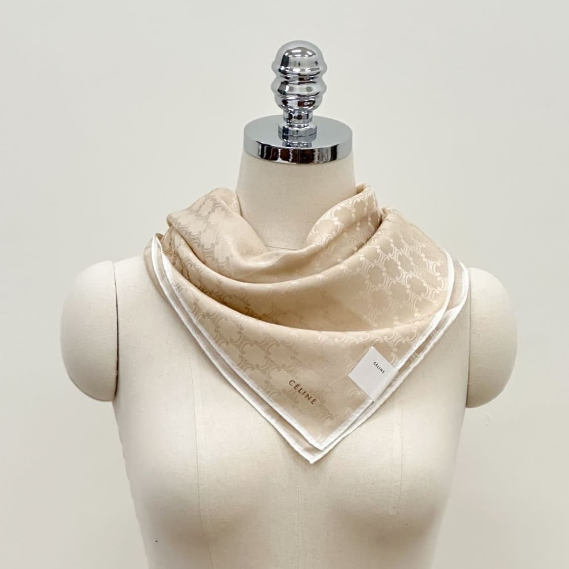(새상품) celine / 셀린느 실크혼방 쁘띠스카프 상품이미지9