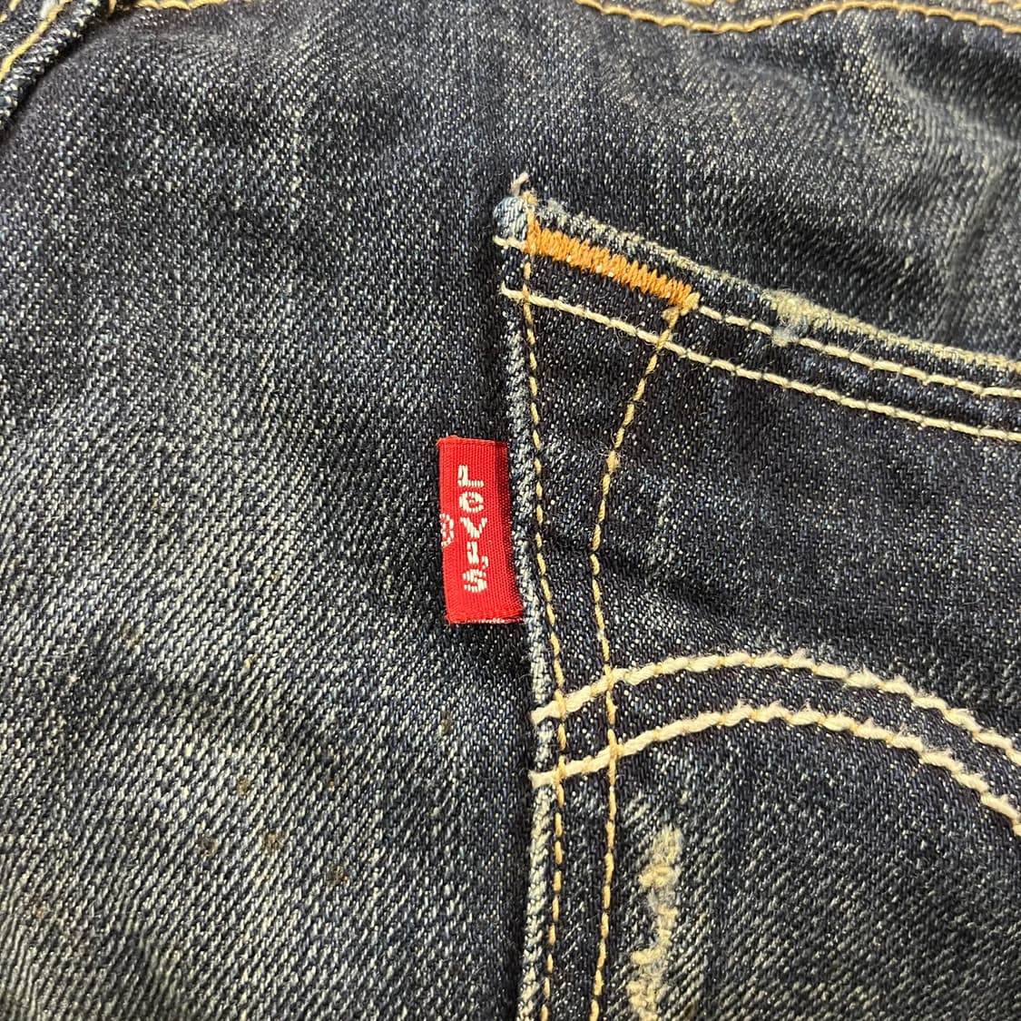[정품/W30,L32] 리바이스 522 데미지 워싱진 청바지 b15 상품이미지5