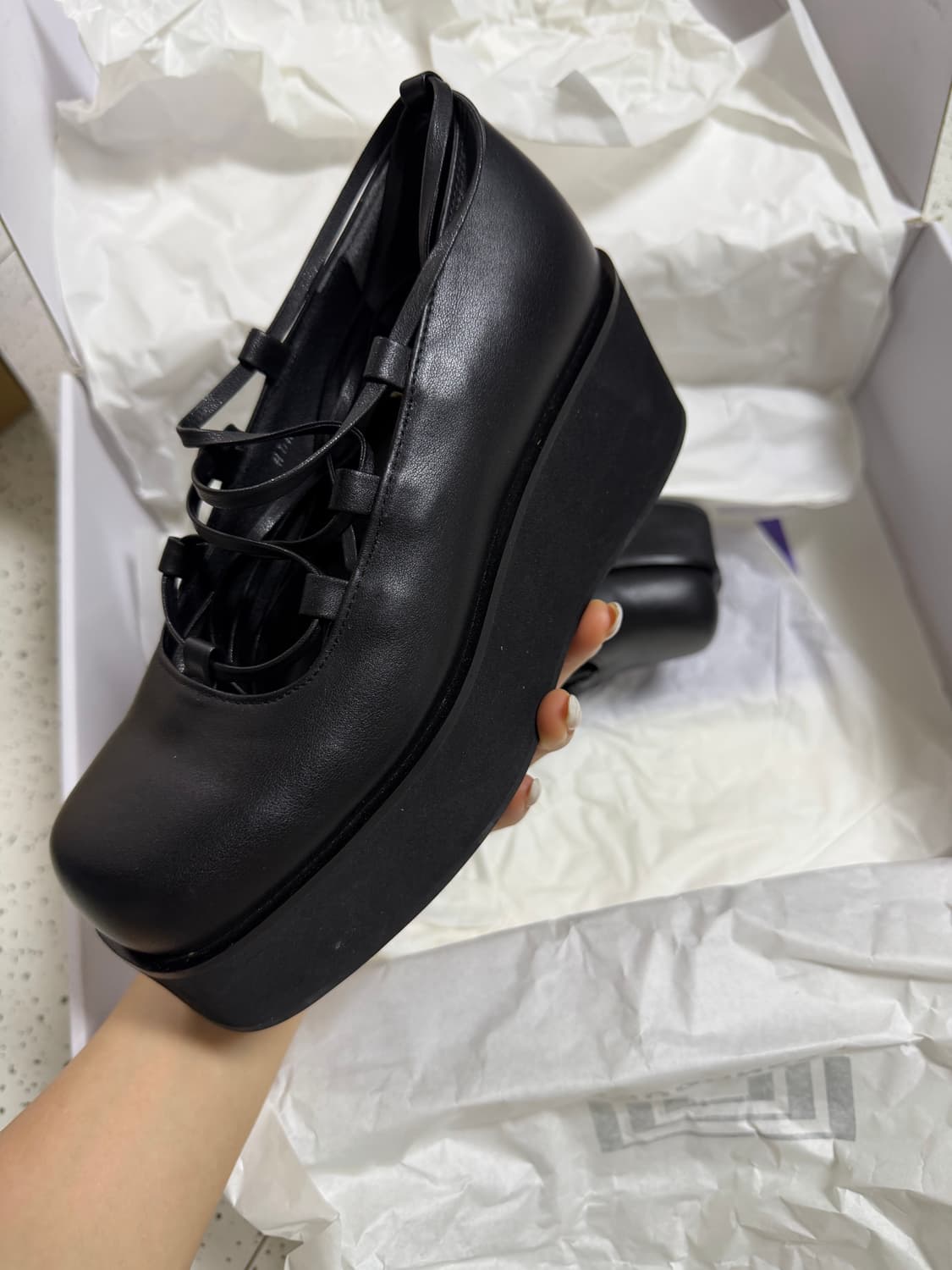 러프넥 605 보니타 블랙 상품이미지4