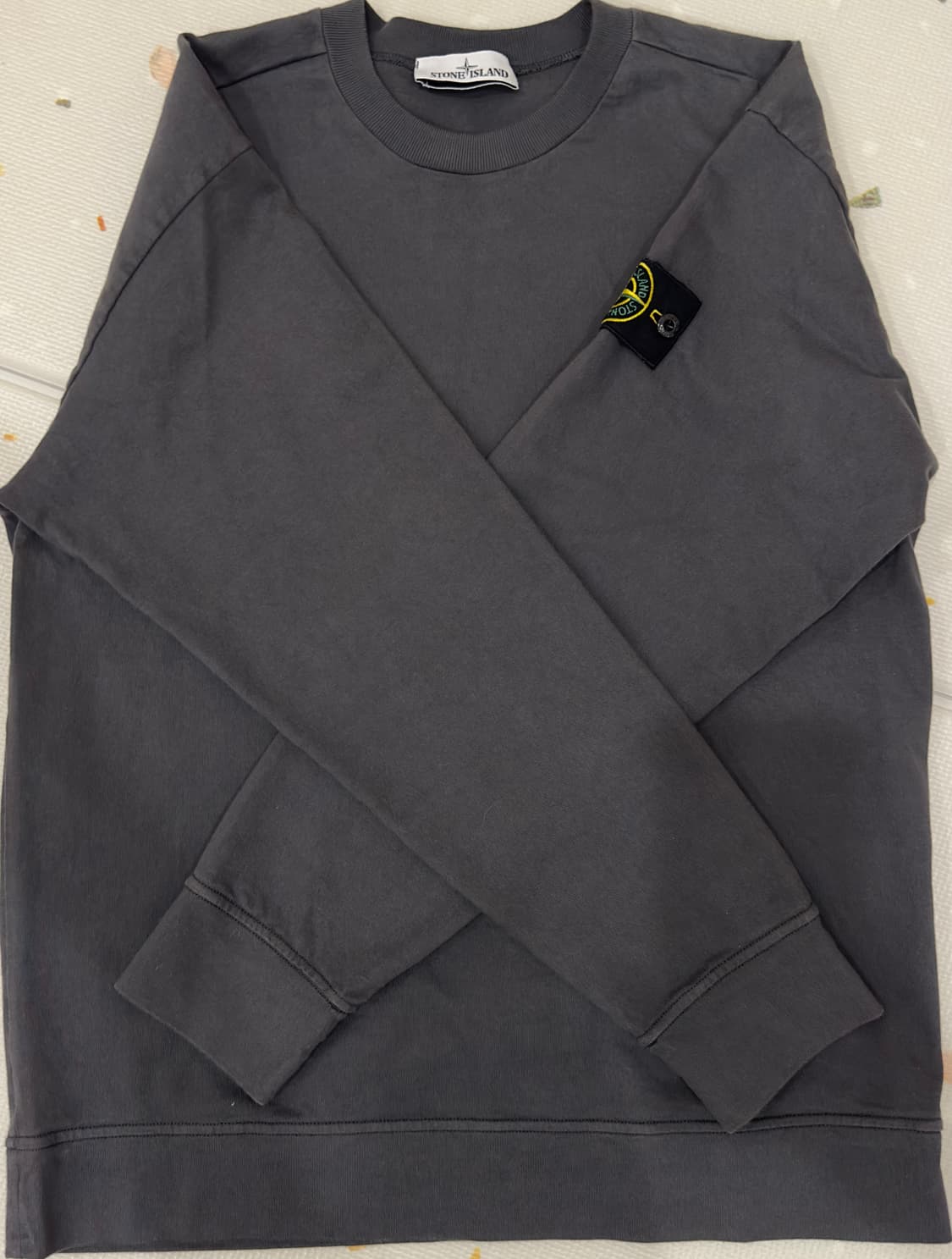 스톤아일랜드 맨투맨 다크 그레이 M 상품이미지1