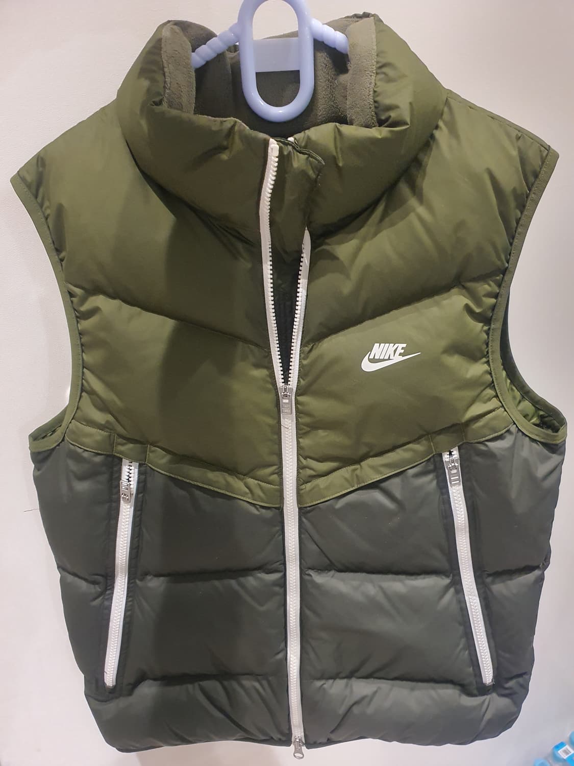 나이키 윈드러너 패딩베스트 상품이미지4