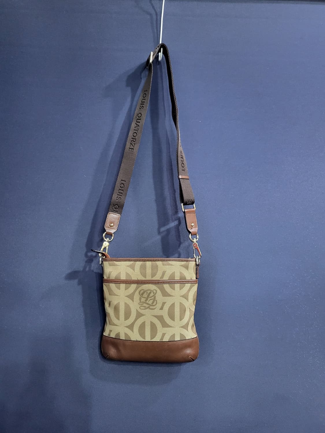 루이까또즈 크로스백(남녀공용) 상품이미지1