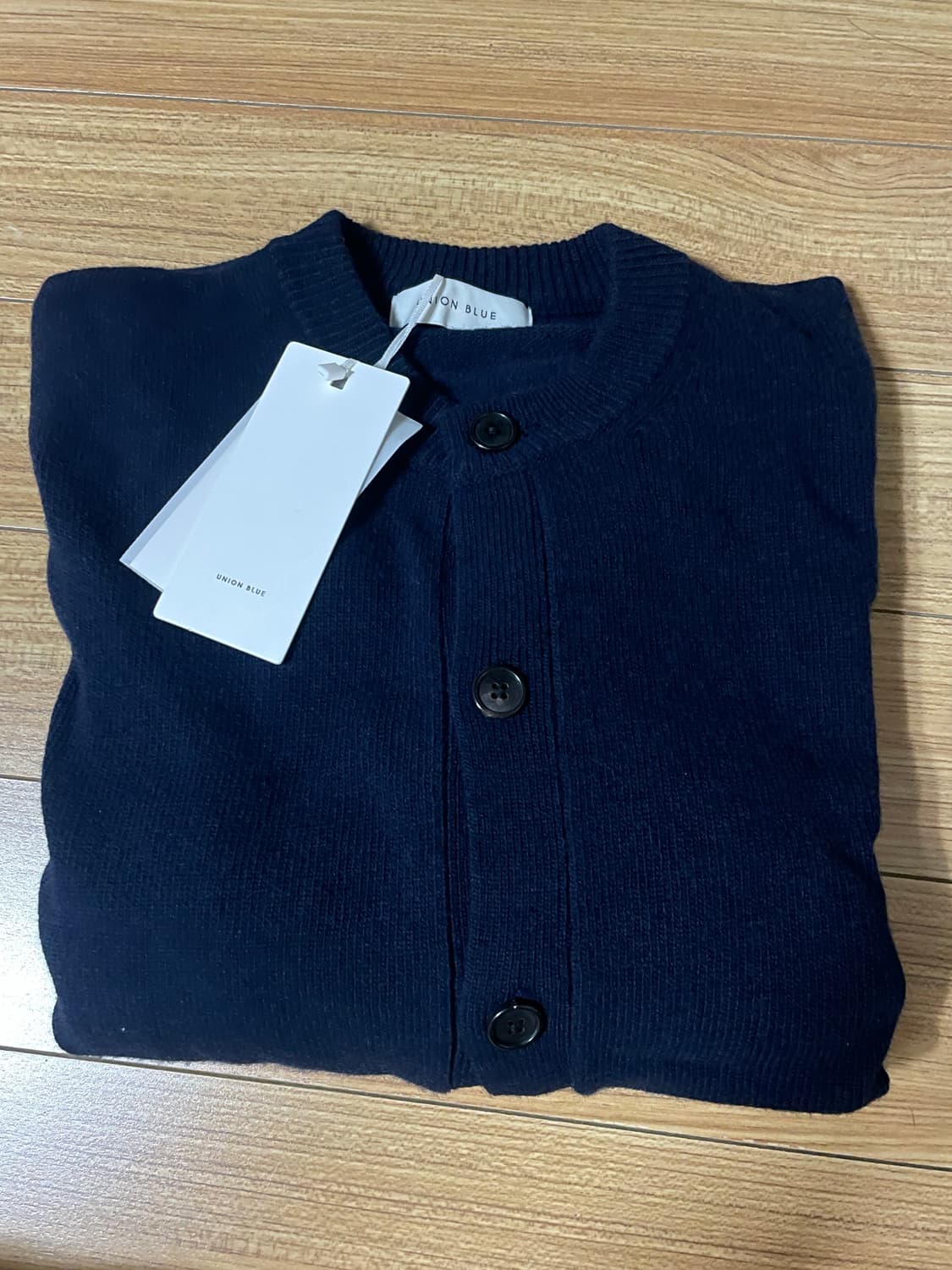 유니온블루 솔리드 크롭 가디건 새상품 상품이미지3