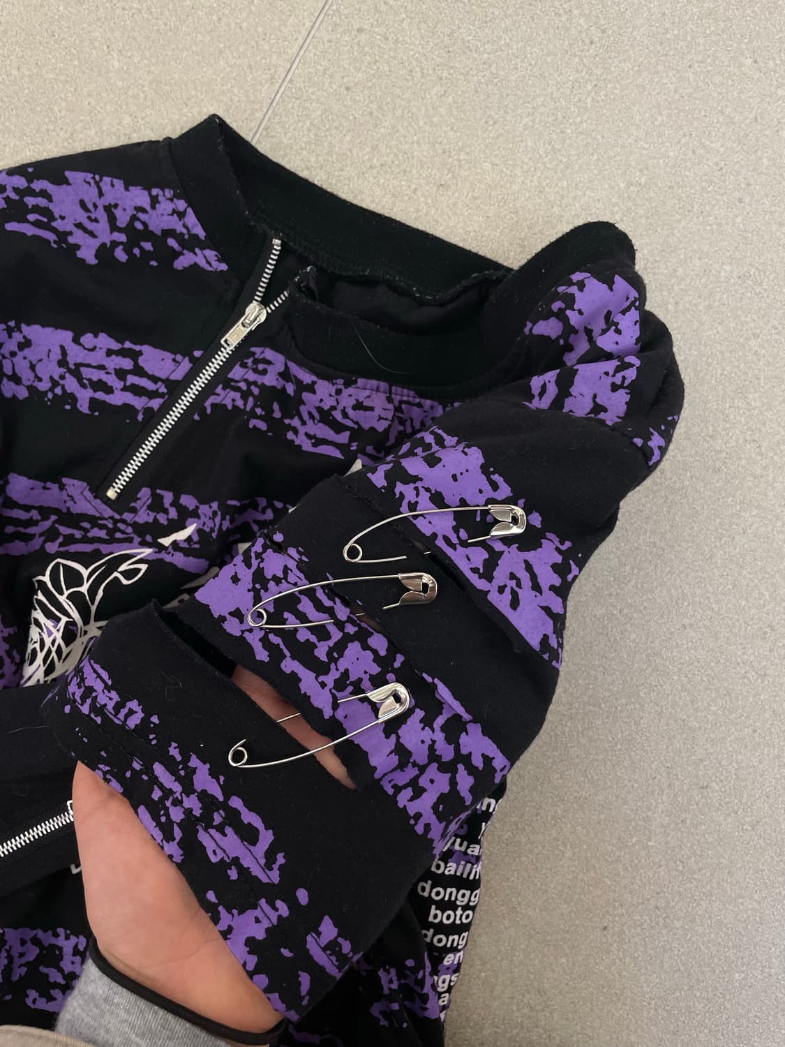 퍼플 스트라이프 펑크 롱슬리브 상품이미지6