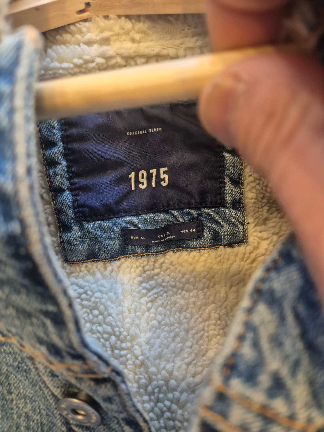 ZARA 1975 데님 자켓입니다 상품이미지2