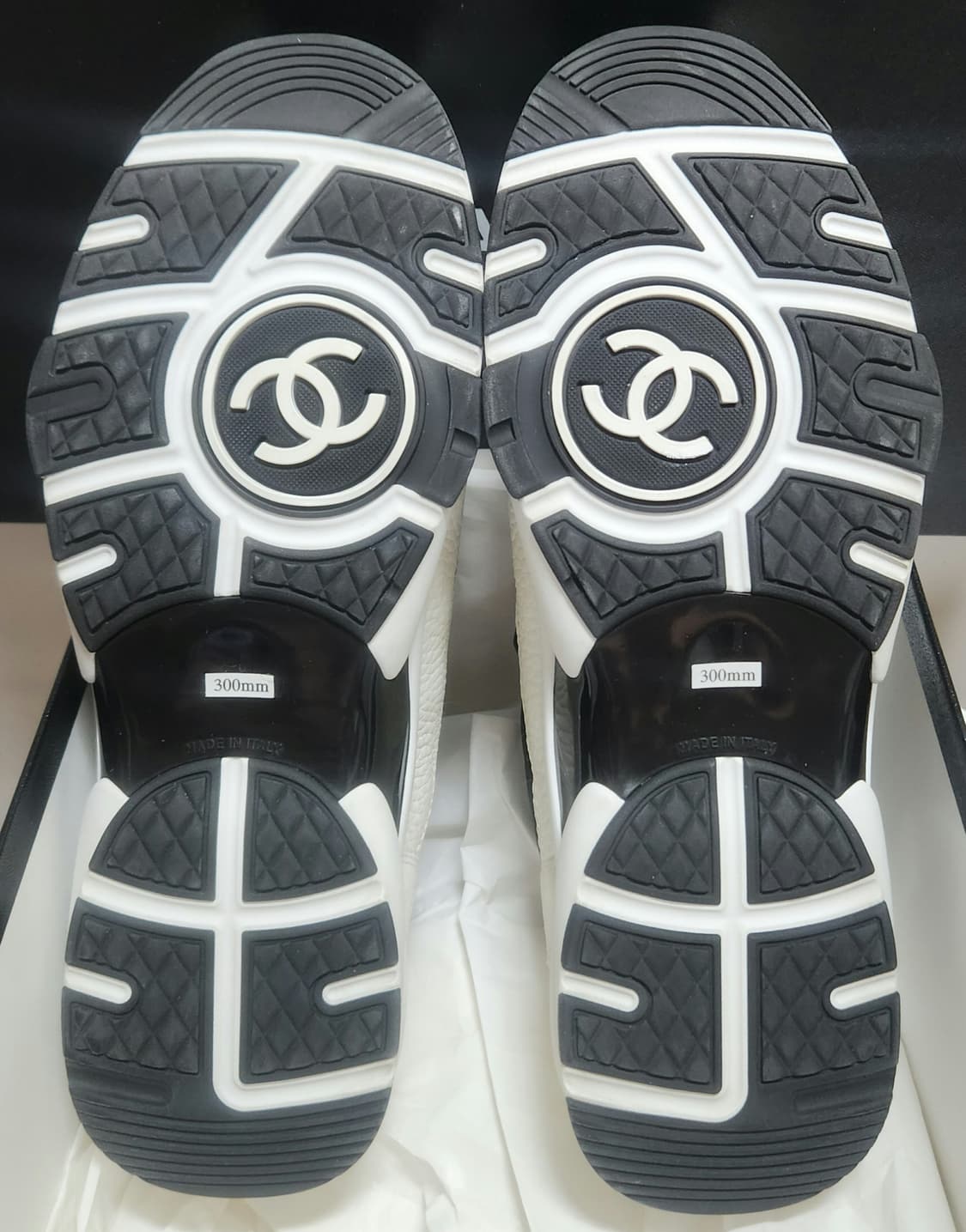 [정품] 샤넬 스니커즈 운동화 CC로고 메쉬| 스웨이드테니스 카프스킨43 상품이미지8