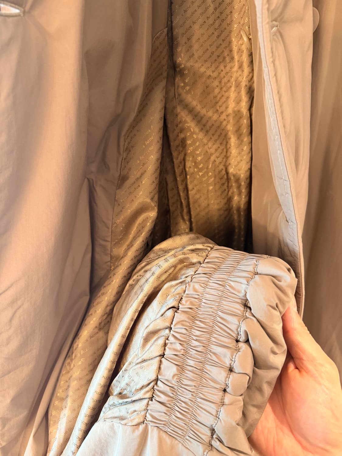 아크네 / 테크니컬 트렌치 코트 / [50] 상품이미지10