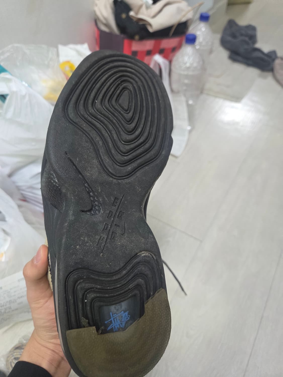 나이키 스투시 에어 페니 270 상품이미지5