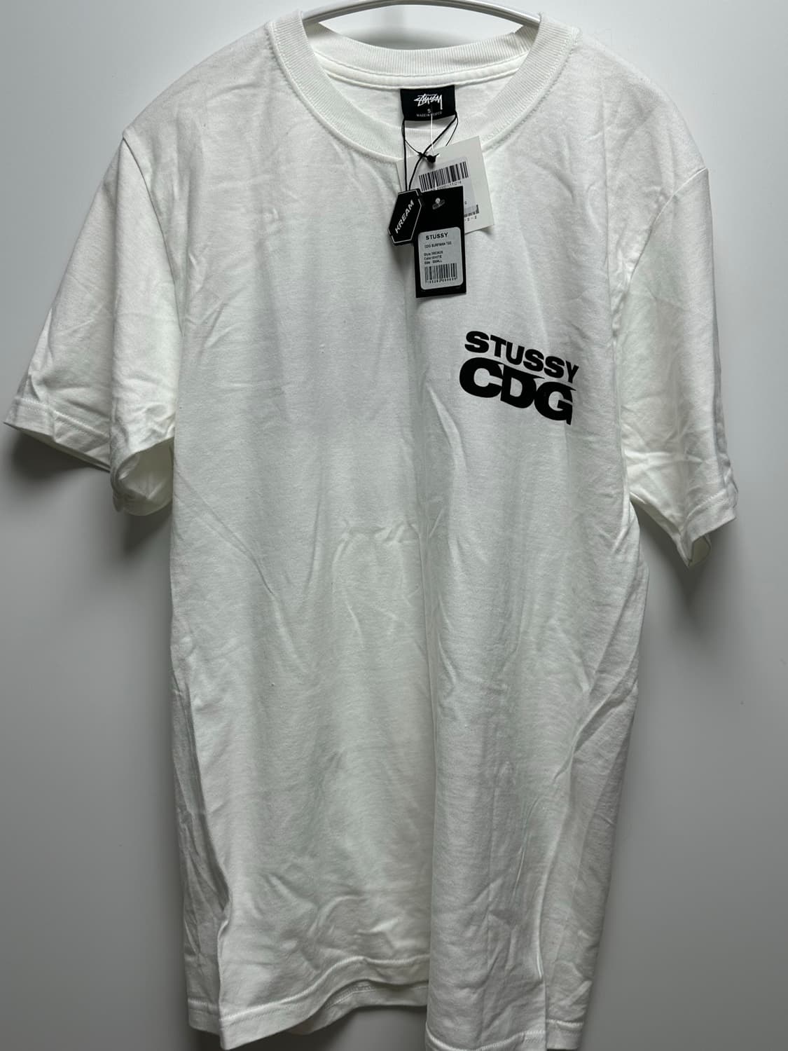 스투시 x CDG 서프맨 티셔츠 화이트 상품이미지2