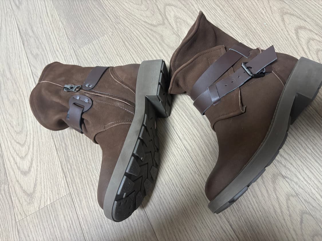 미착용 가죽 미들부츠 y2k 230(225추천) 상품이미지4