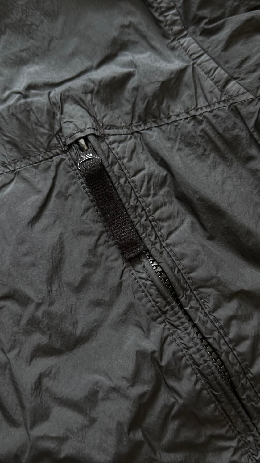 (백화점판) 스톤아일랜드 크링클랩스 오버셔츠 네이비 XL 상품이미지6