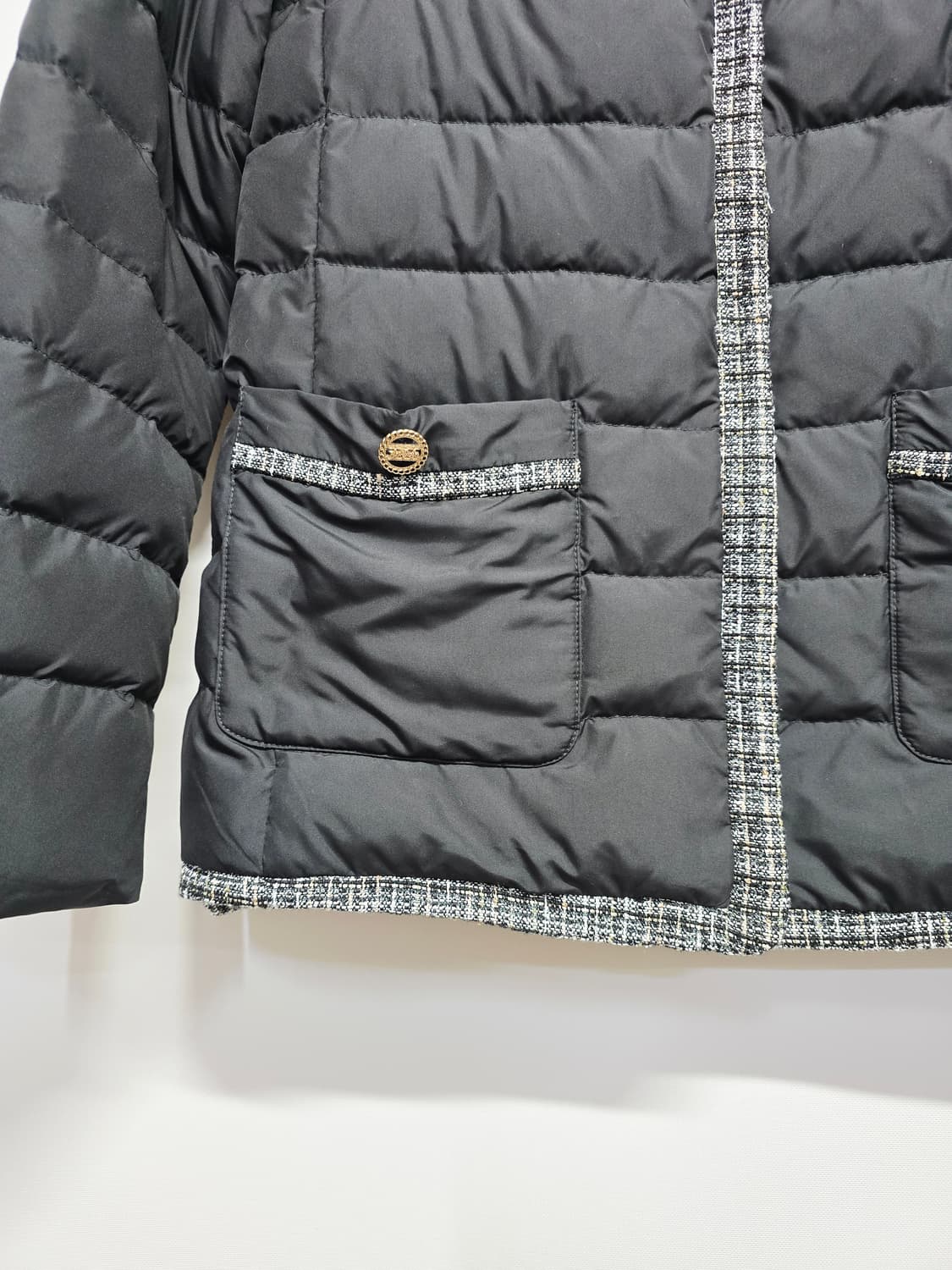 jj지고트 트위드 블랙 경량 구스패딩 자켓 상품이미지3