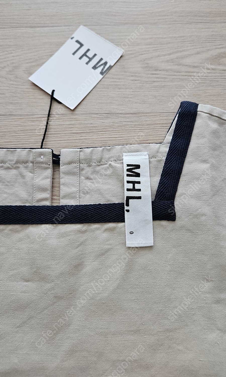 <새상품> MHL 마가렛호웰 코튼린넨 스퀘어넥 풀오버 상품이미지4