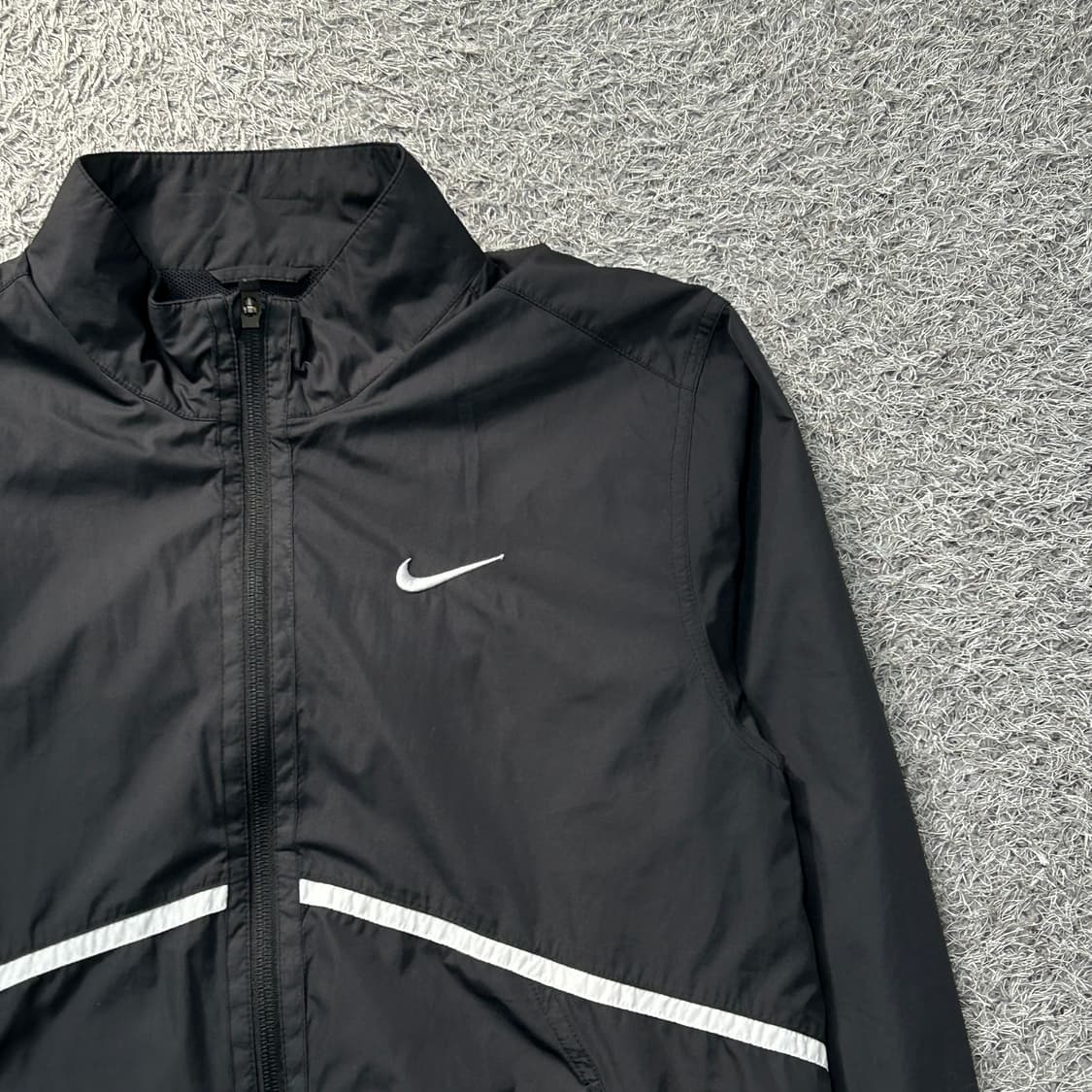 [95-100] 나이키 바람막이 상품이미지1
