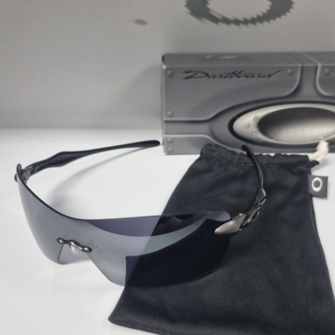 오클리 다트보드L(2004)폴리쉬드블랙 상품이미지1