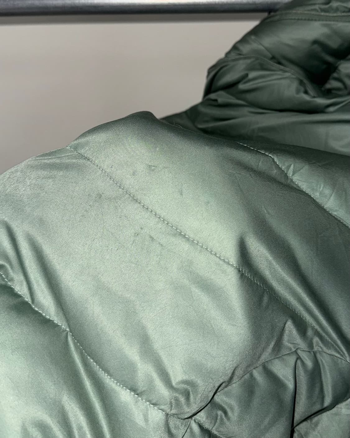 Patagonia 경량 패딩 상품이미지9