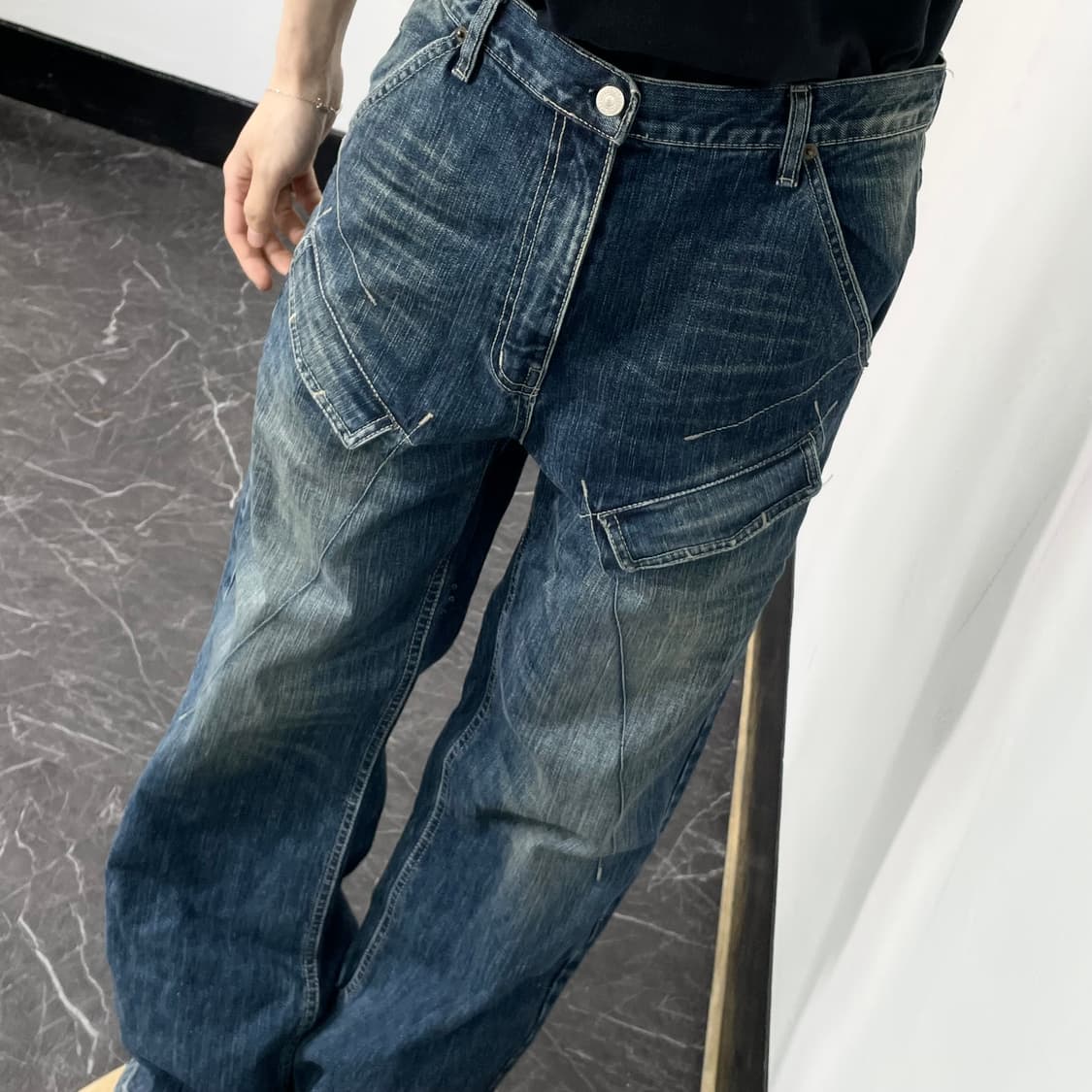 리바이스 엔지니어드 투포켓 와이드 데님 팬츠 상품이미지2