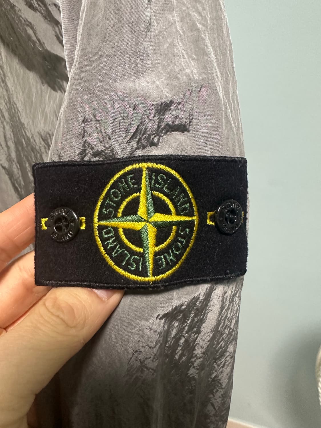 스톤아일랜드 나일론 메탈 자켓 매장판L 상품이미지2