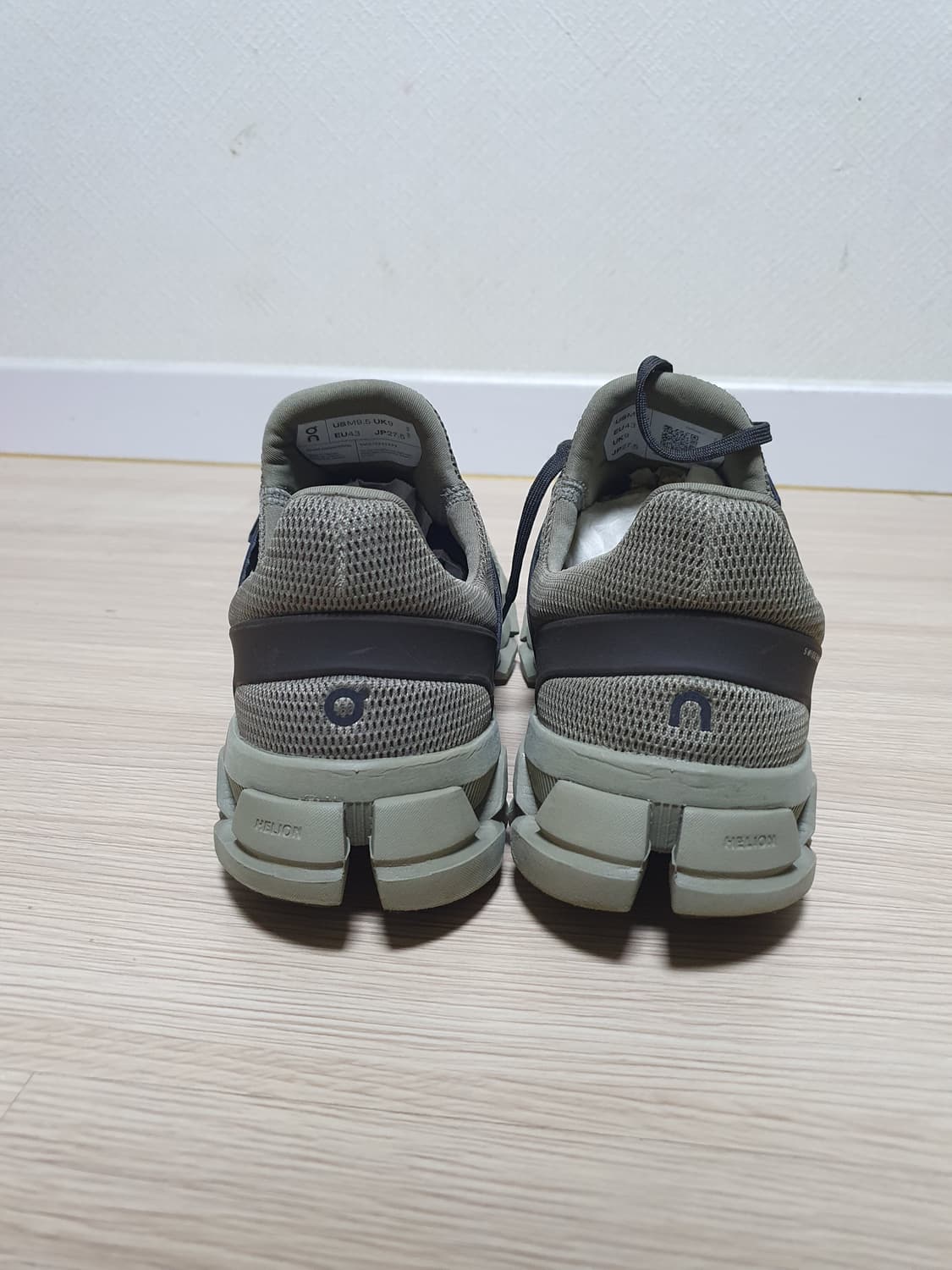 온러닝 클라우드스위프트 운동화 275 상품이미지5