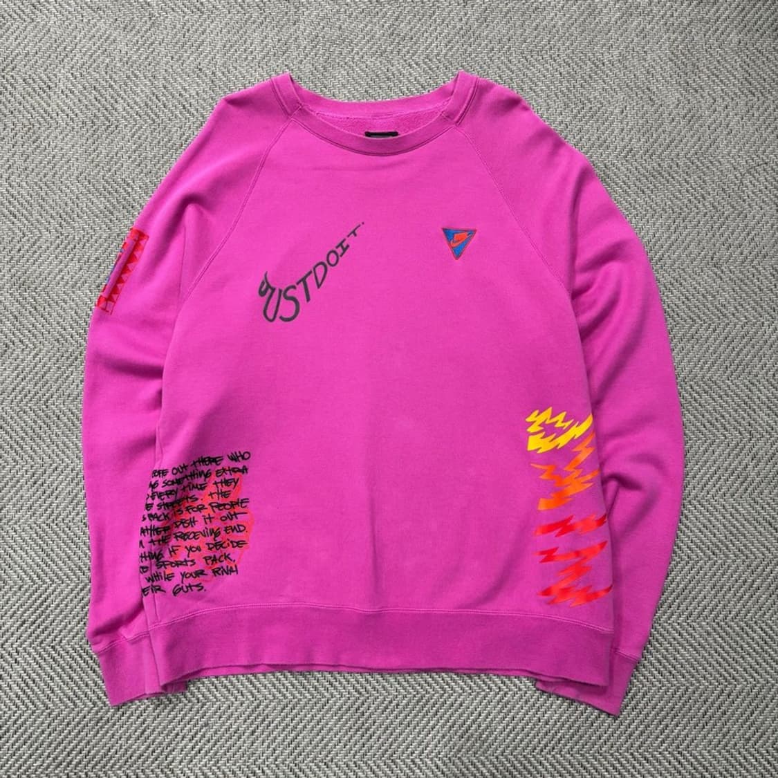 나이키 패치맨투맨 v0240 상품이미지1