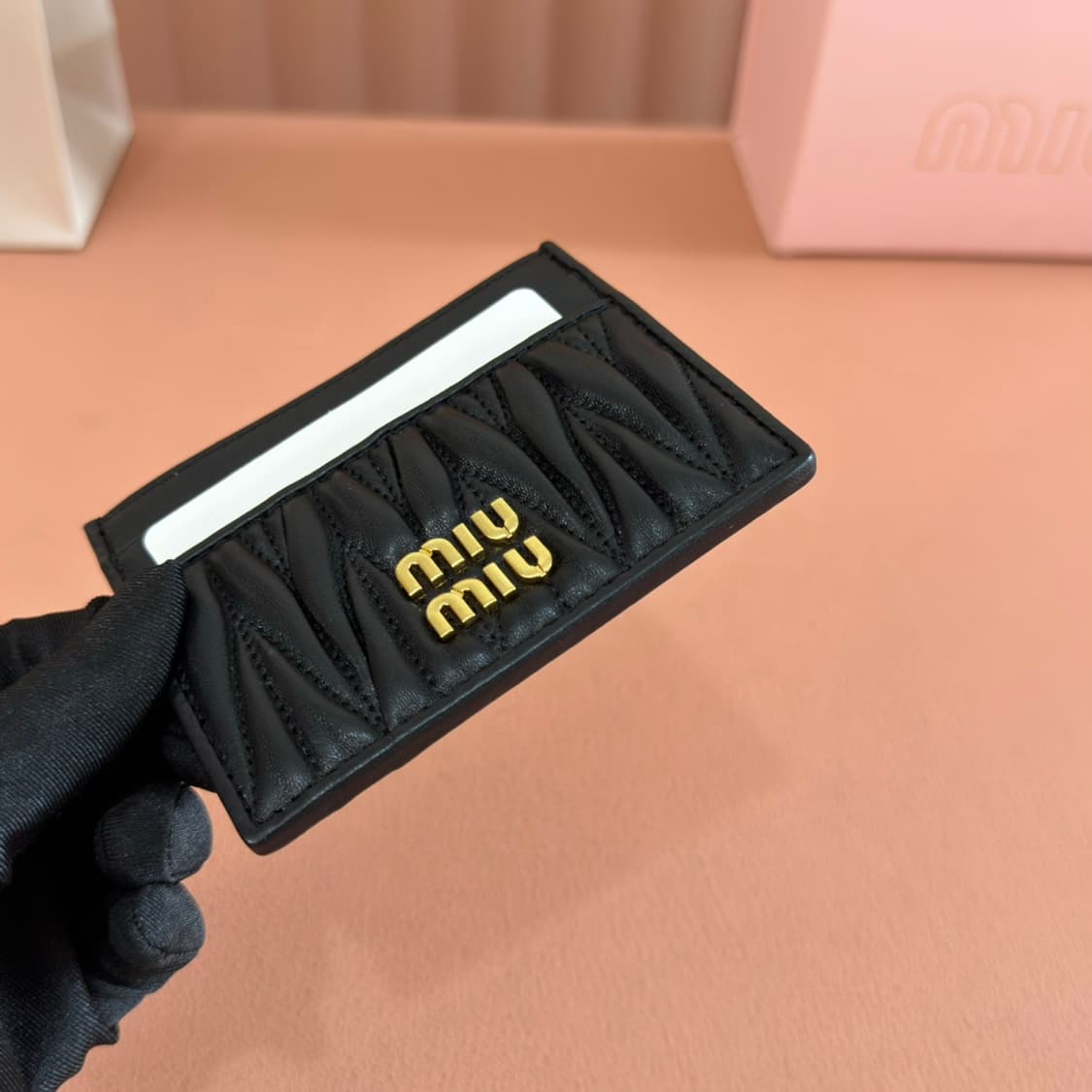 미우 미우 마테라쎄 나파 가죽 카드 홀더 블랙 상품이미지3