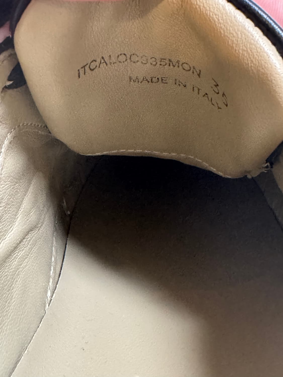 버버리 여성 레더 스니커즈 35 상품이미지5