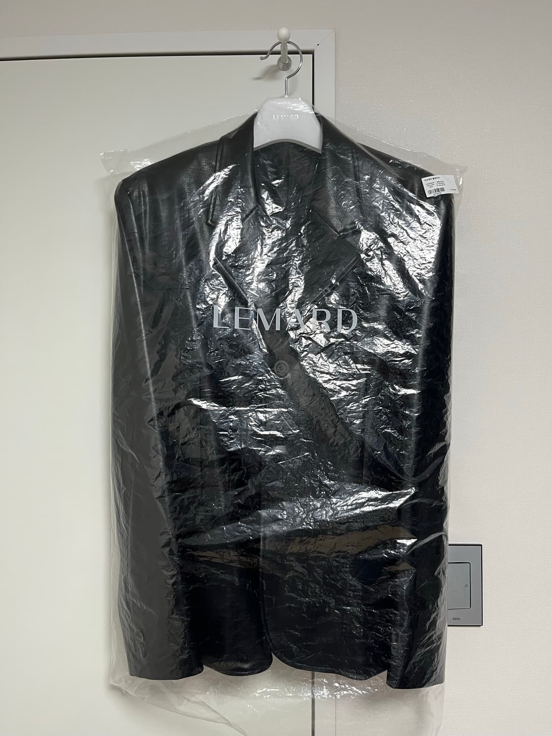 르마드 비건레더 블레이저 상품이미지3