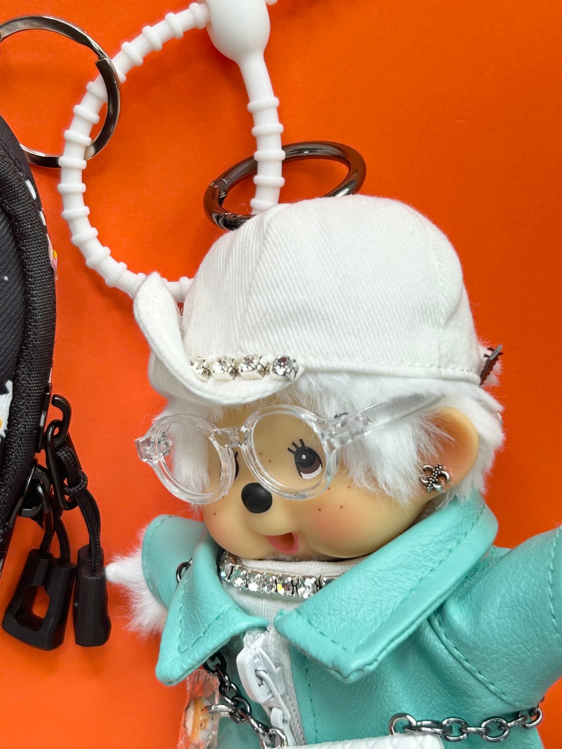 (56)정품몬치치✨🎧 GD 무드 몬치치 커스텀 키링 🤍 상품이미지3