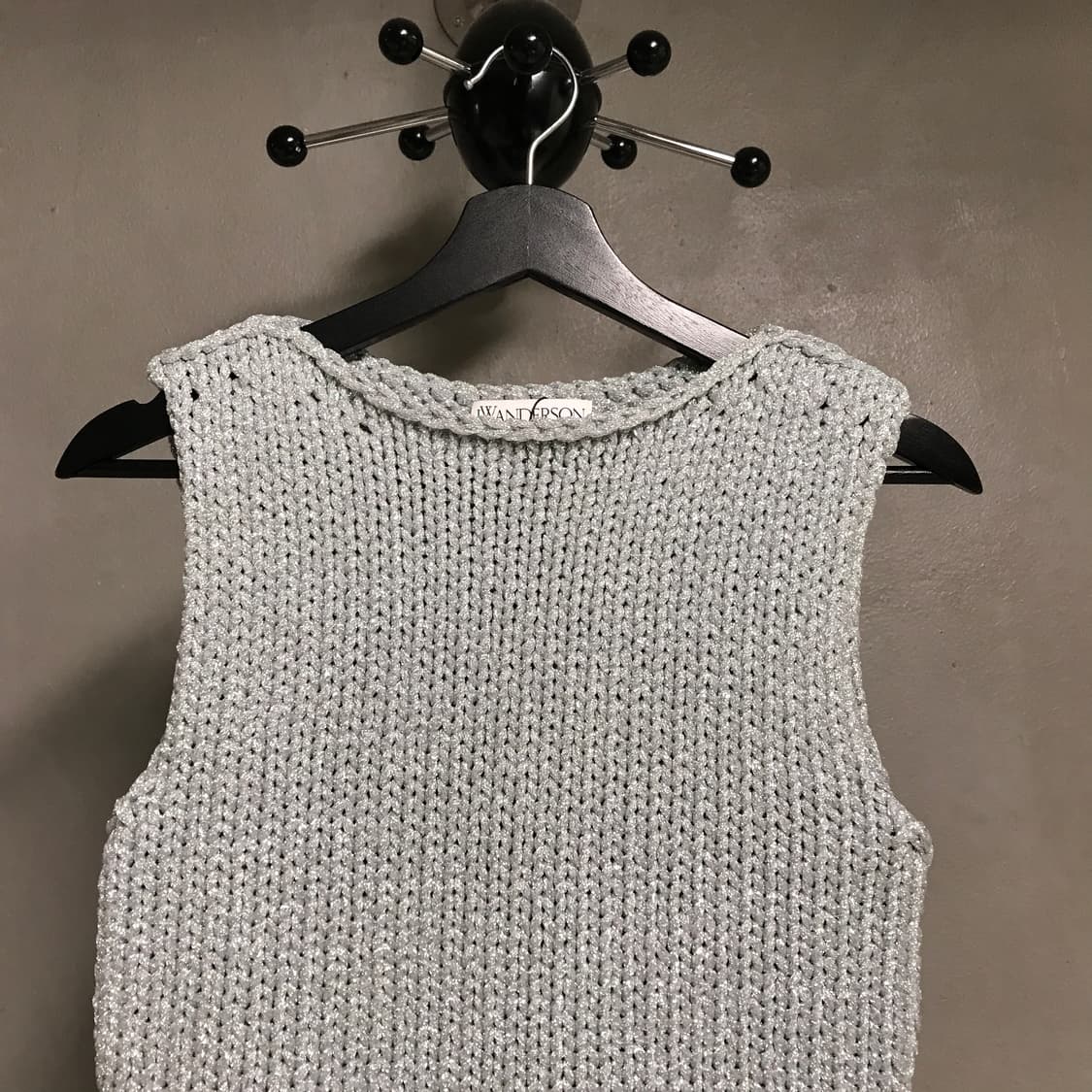 JW 앤더슨 슬리브리스 니트 M(W) 상품이미지2