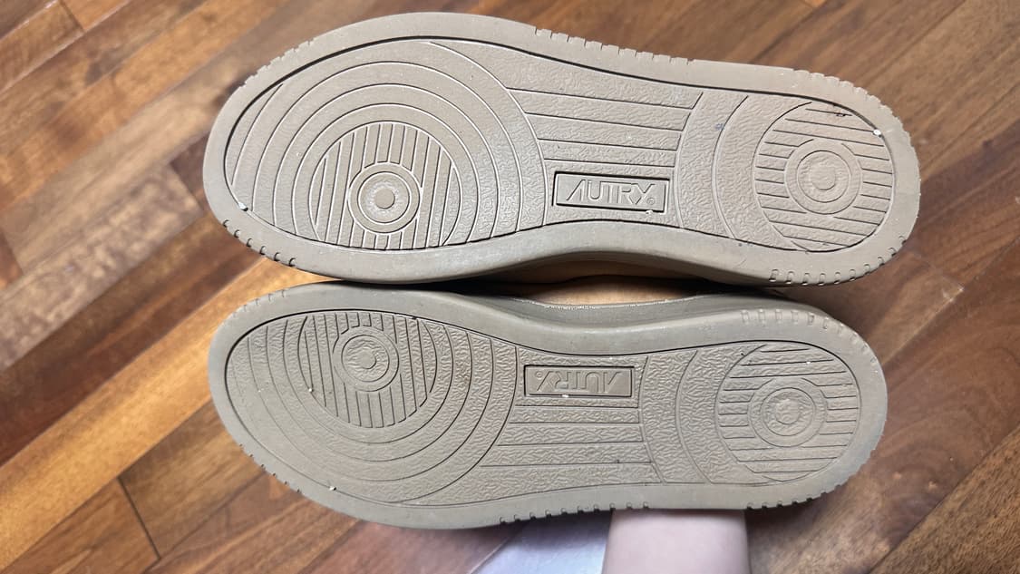 오트리 메달리스트 베이지 고트스킨 상품이미지4