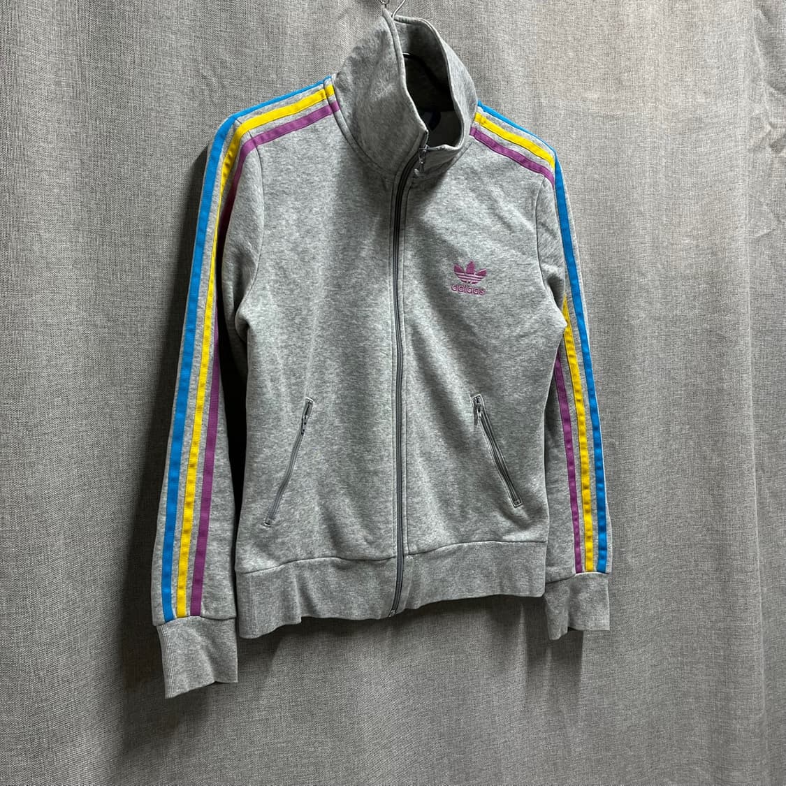 [L/여성] 아디다스 파이어버드 멀티컬러 3선 트랙탑져지 상품이미지3