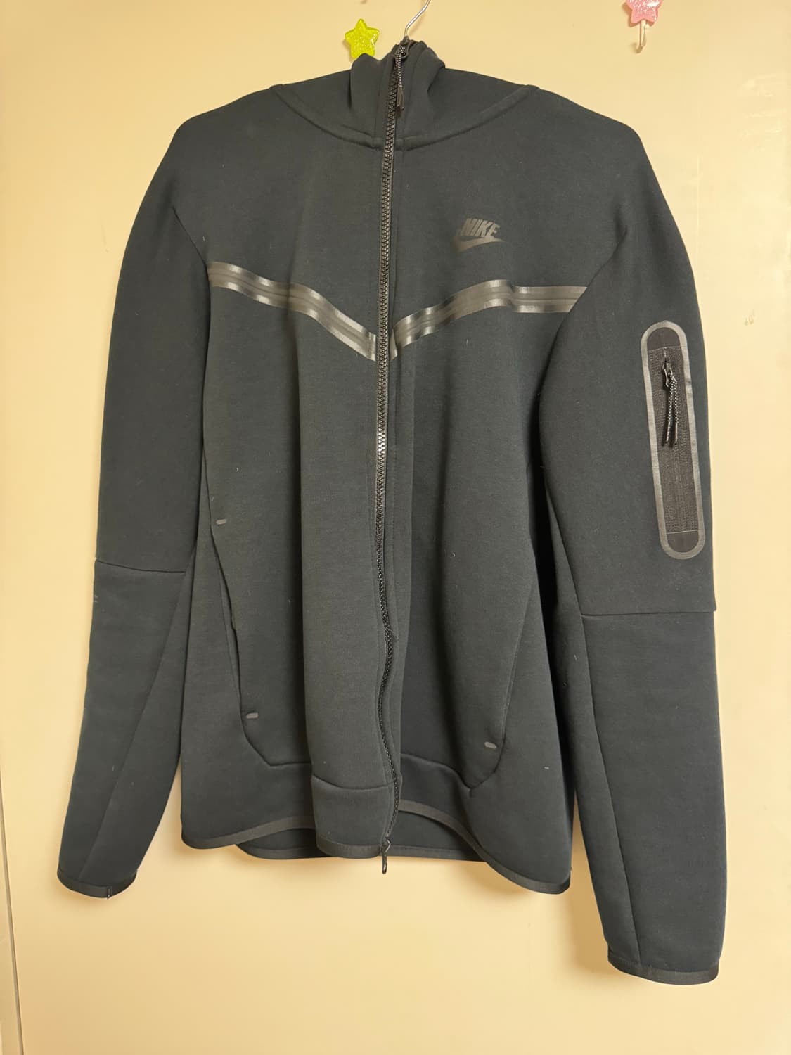 나이키 테크 플리스 검정 상품이미지1