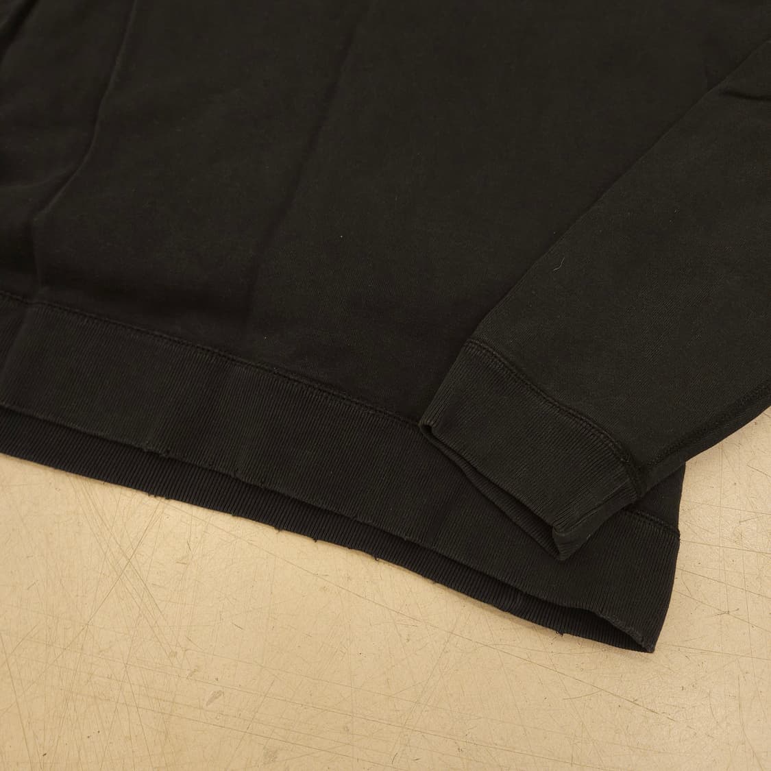 아베크롬비 14프린팅 블랙 맨투맨 상품이미지2