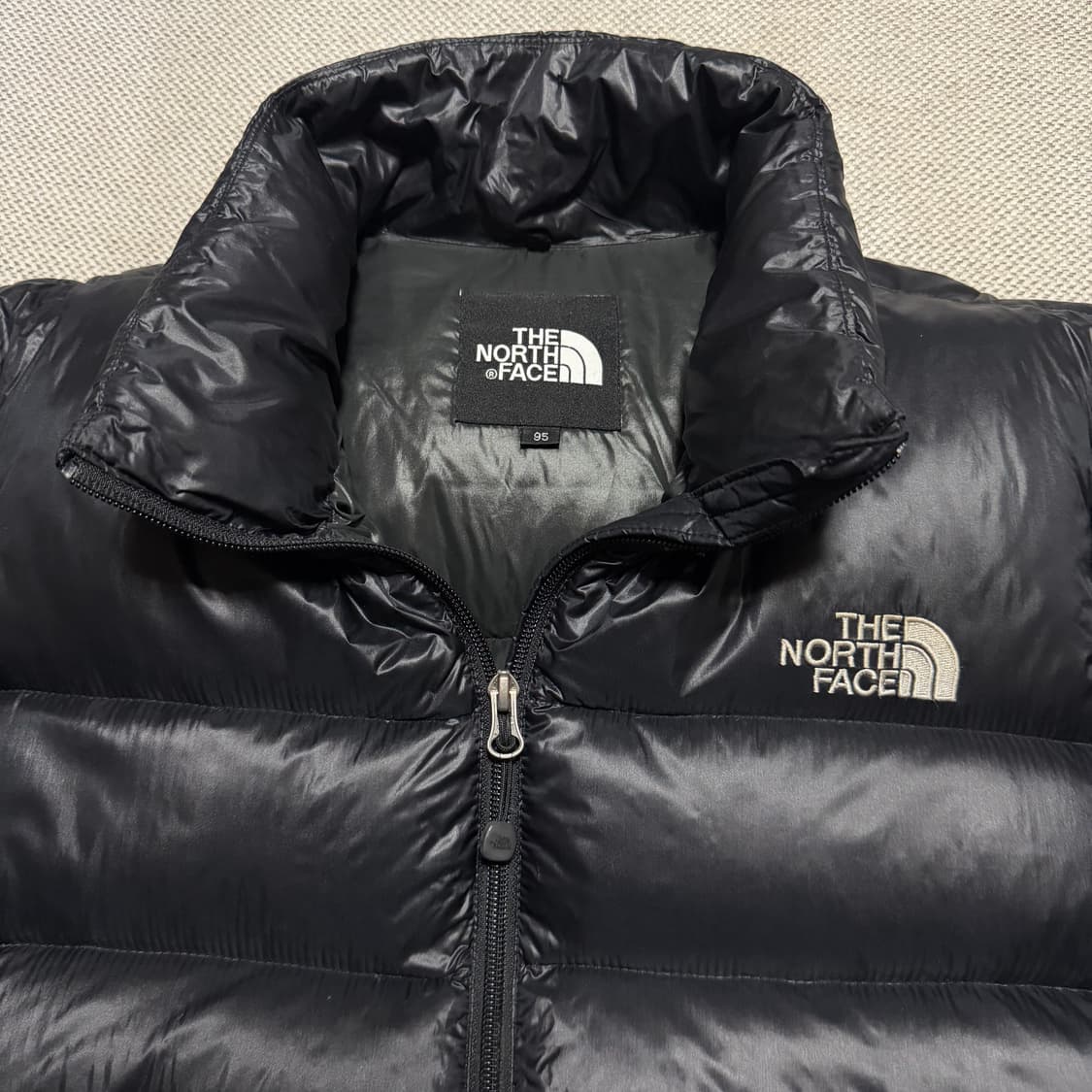 노스페이스 800 유광 패딩자켓 상품이미지2