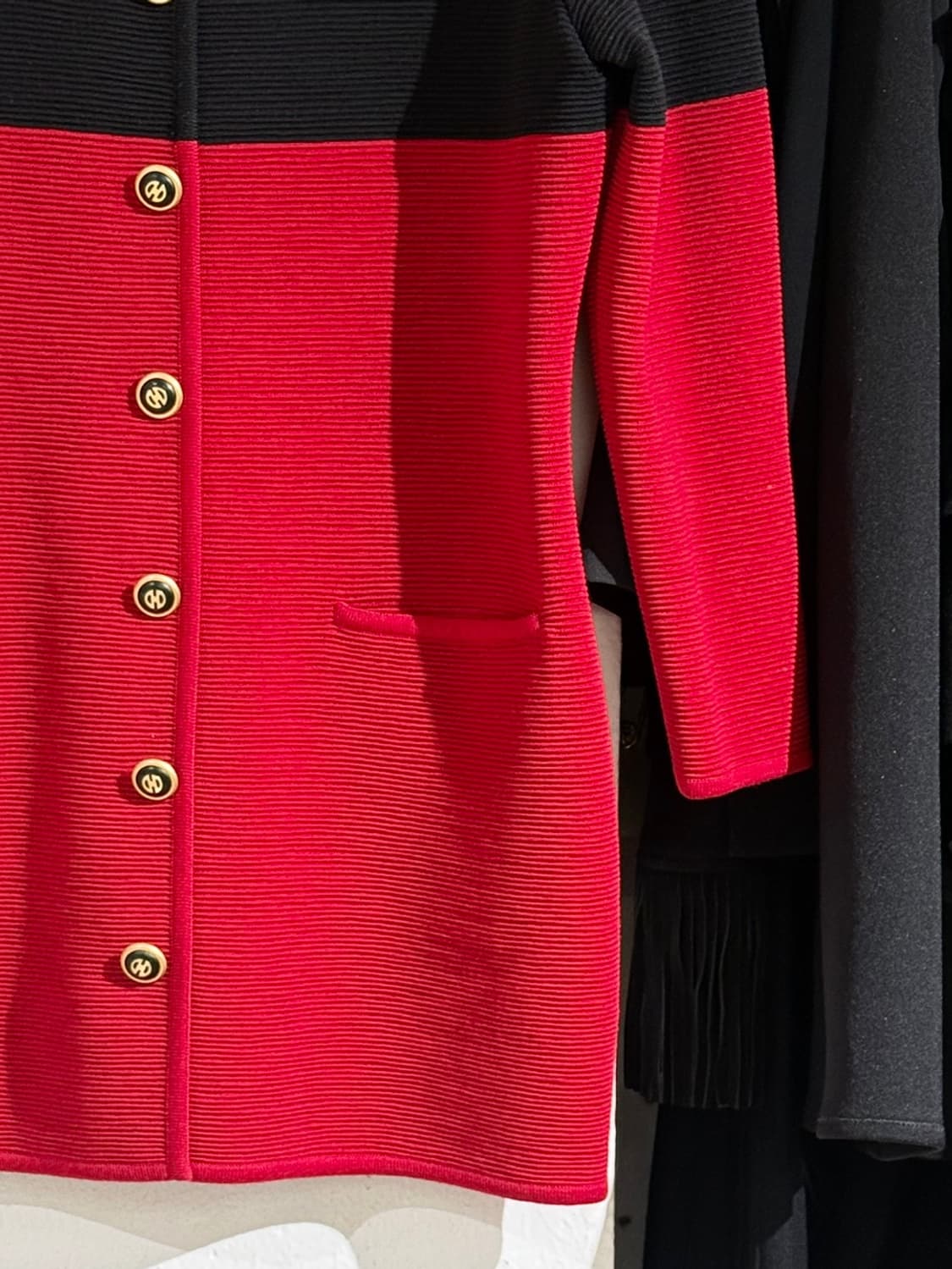 셀린느 레드 블랙 투톤 울 니트 가디건 드레스 상품이미지6