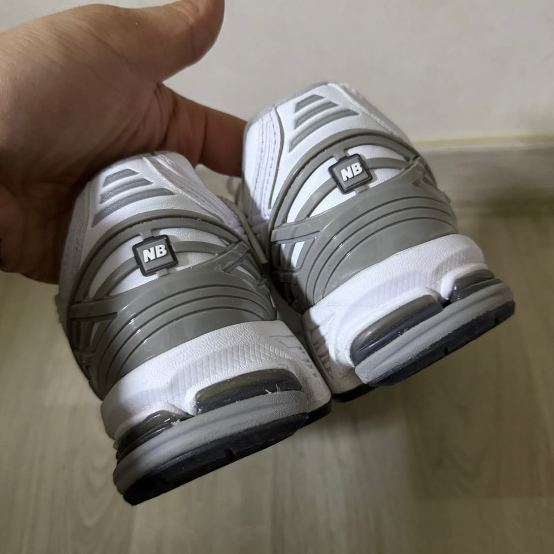 뉴발란스 1906R 화이트 M1906RE (255) 상품이미지7