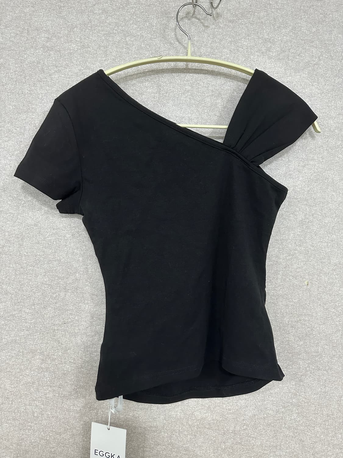 (새) eggka 언발 셔링반팔 상품이미지5