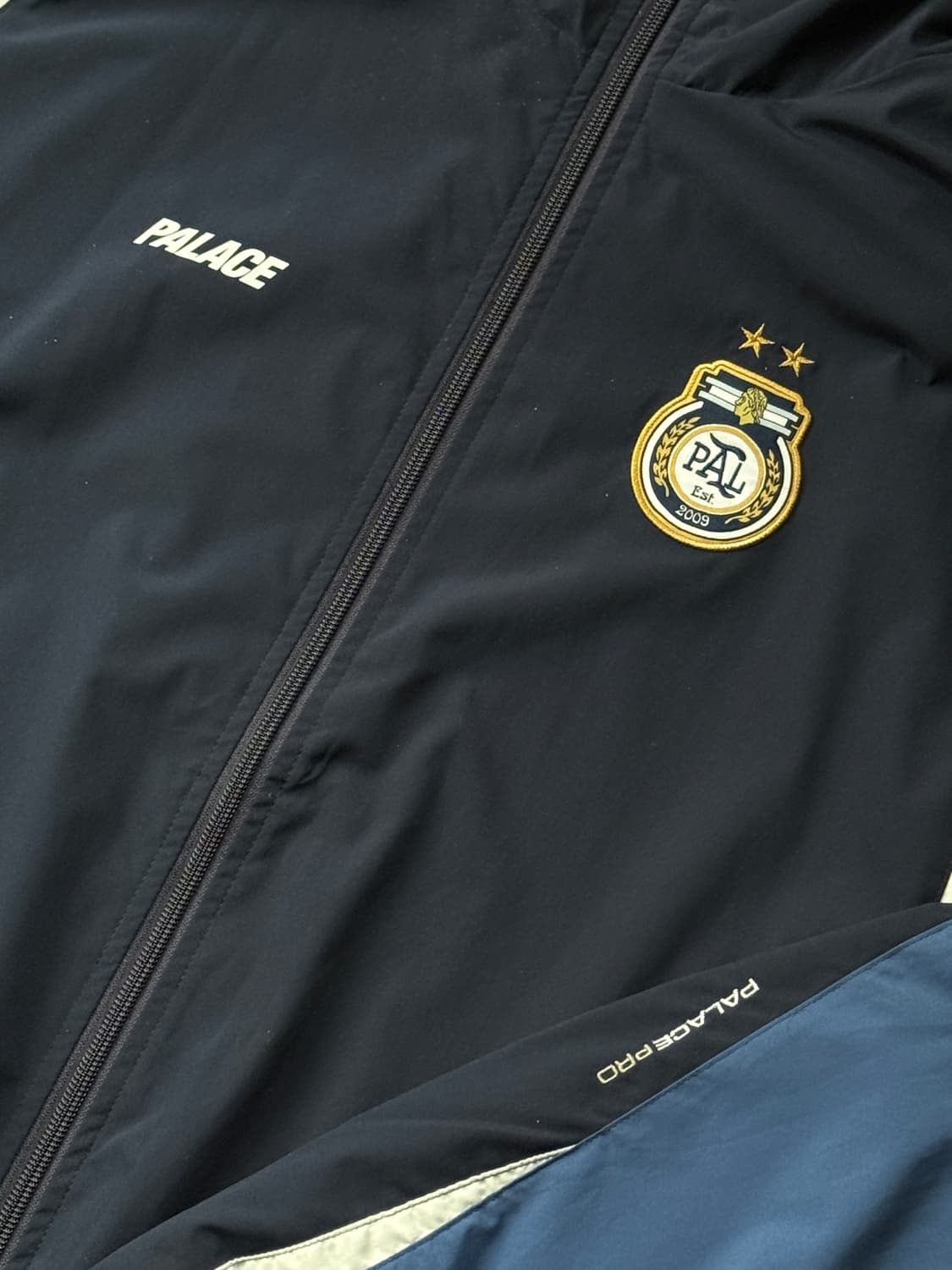 팔라스 Palace Pro Shell Jacket 23FW 라지  상품이미지2