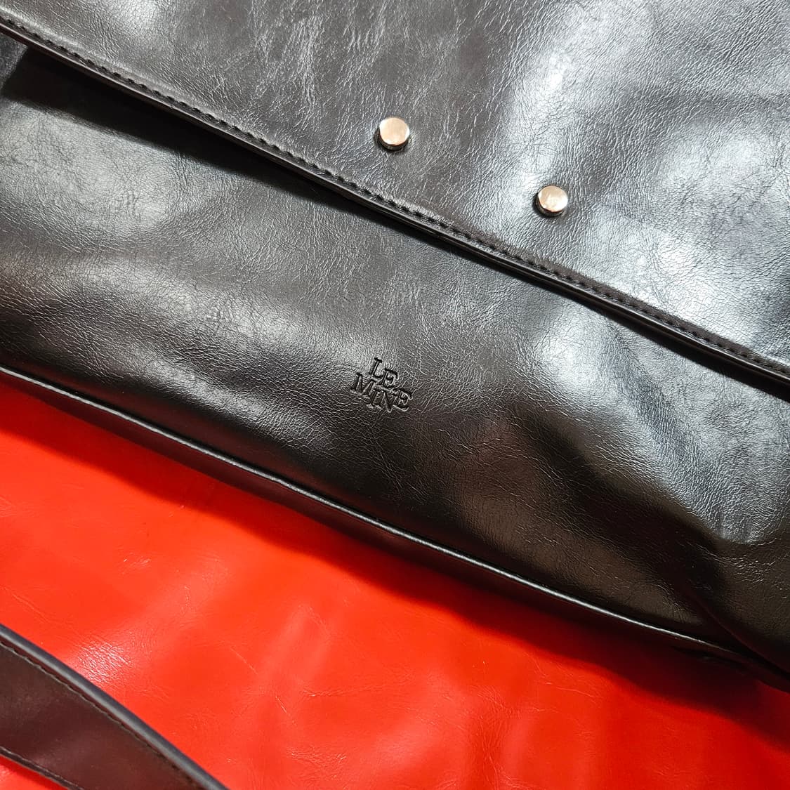 르마인(Lemine) 가죽 미니포켓 크로스백
 상품이미지4