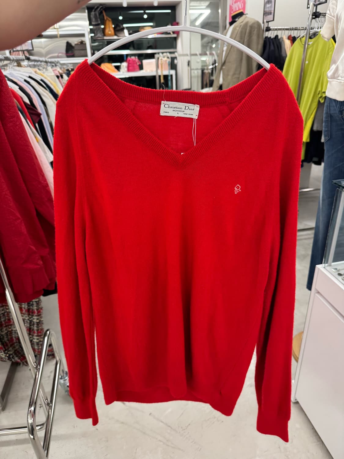 크리스찬디올 V넥니트 레드 상품이미지1