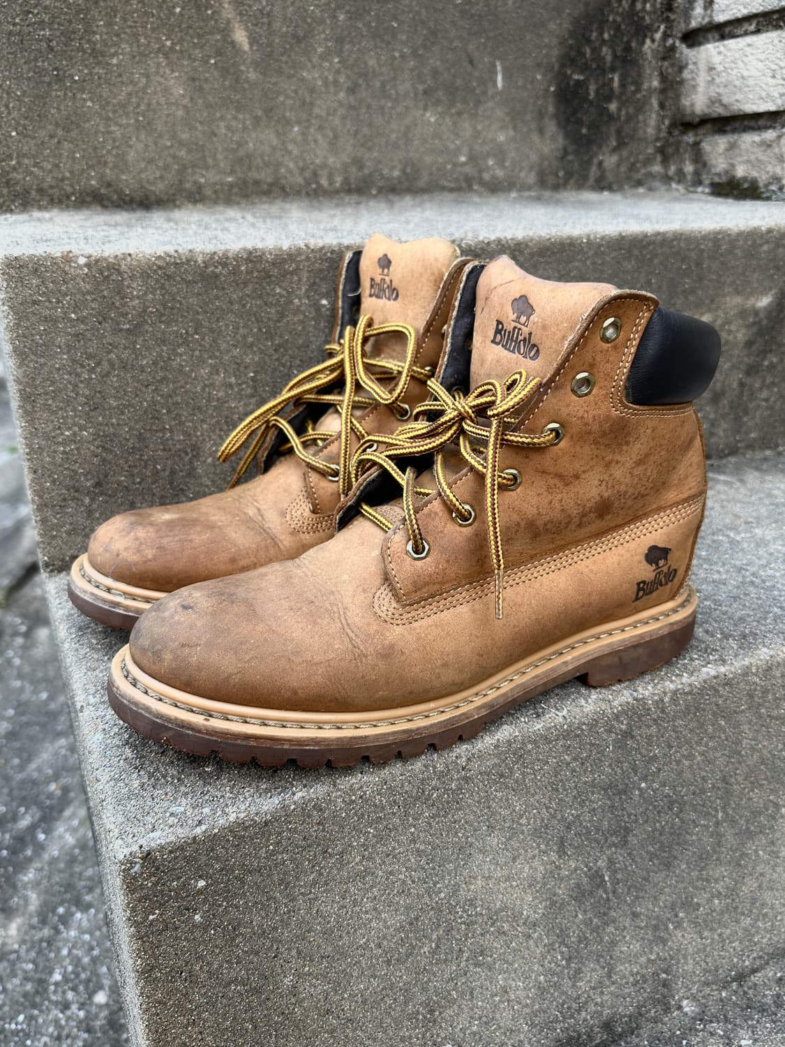 Buffalo suede winter boots 상품이미지3