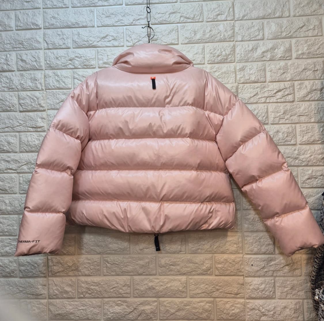 나이키 여성 써마핏 크롭 다운 패딩 L 100사이즈 상품이미지10