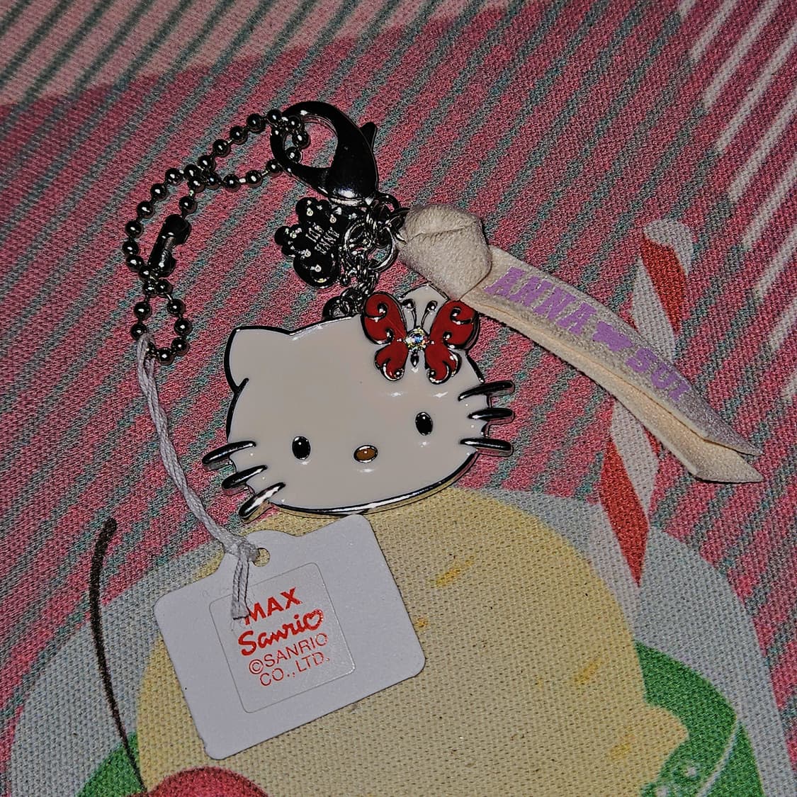 06s 안나수이 x 헬로키티 키링&목걸이 세트 상품이미지2