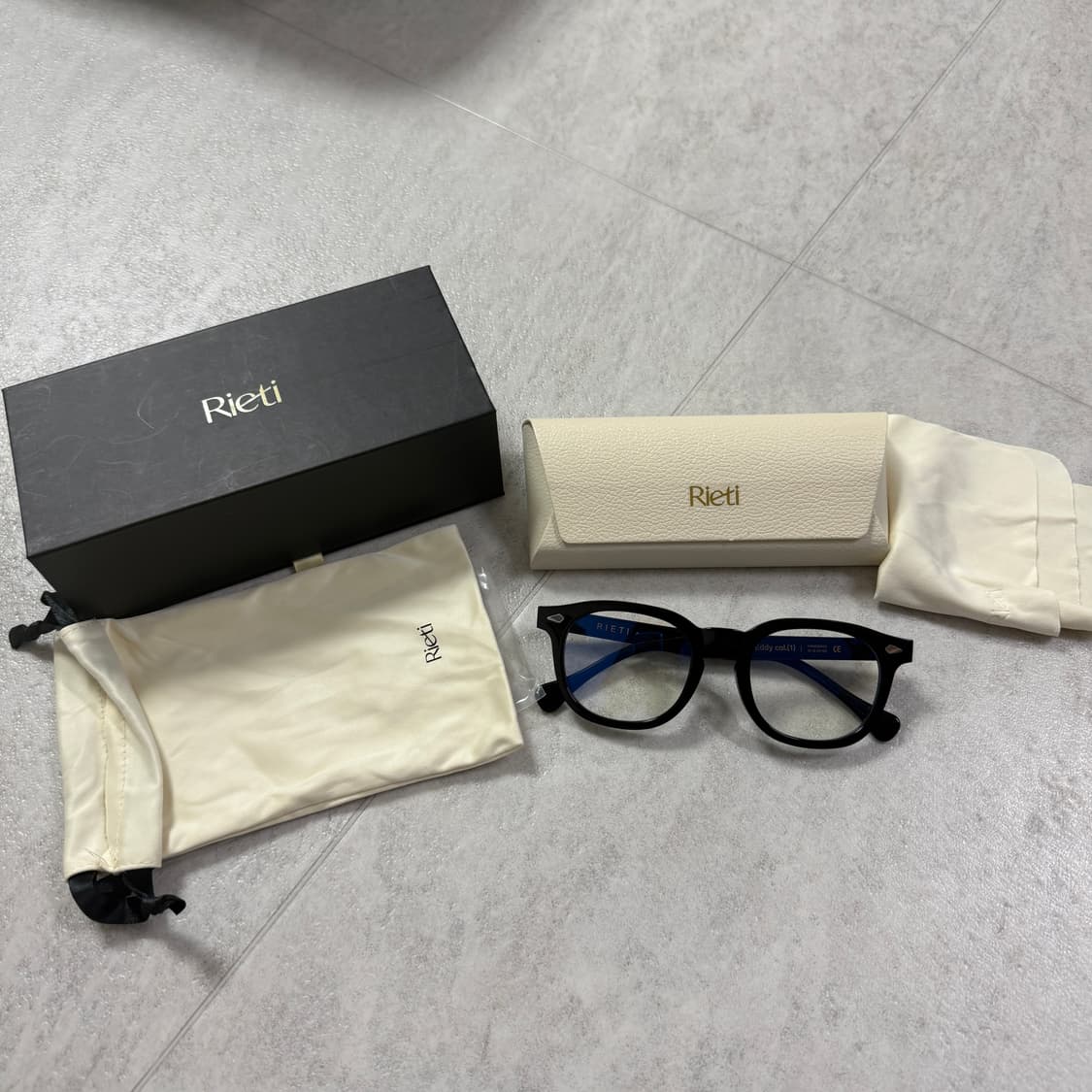 리에티 EDDY col.1 black 51사이즈 뿔테안경 새제품 상품이미지4