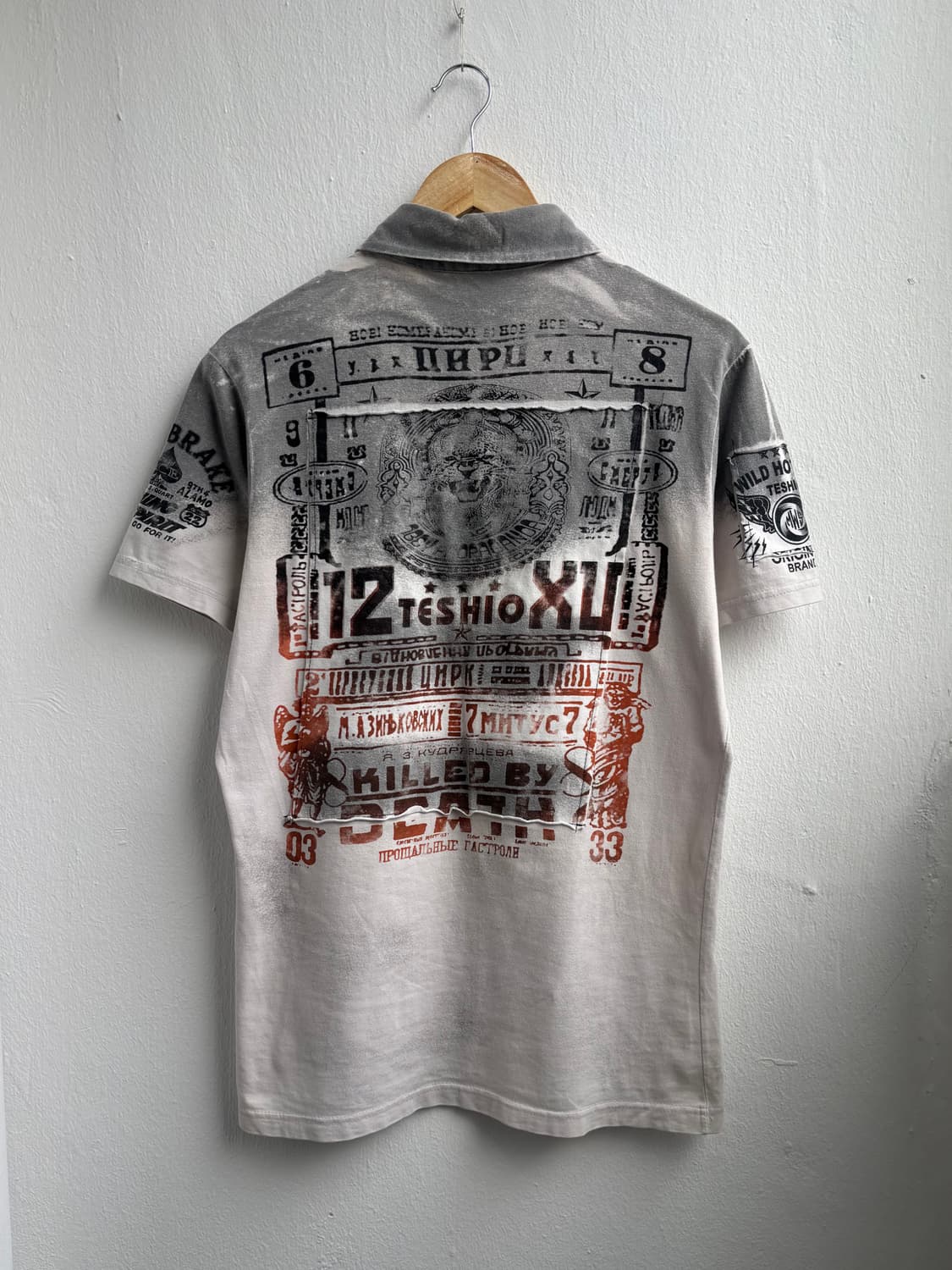 Vintage Patch Detail Graphic Top 상품이미지4