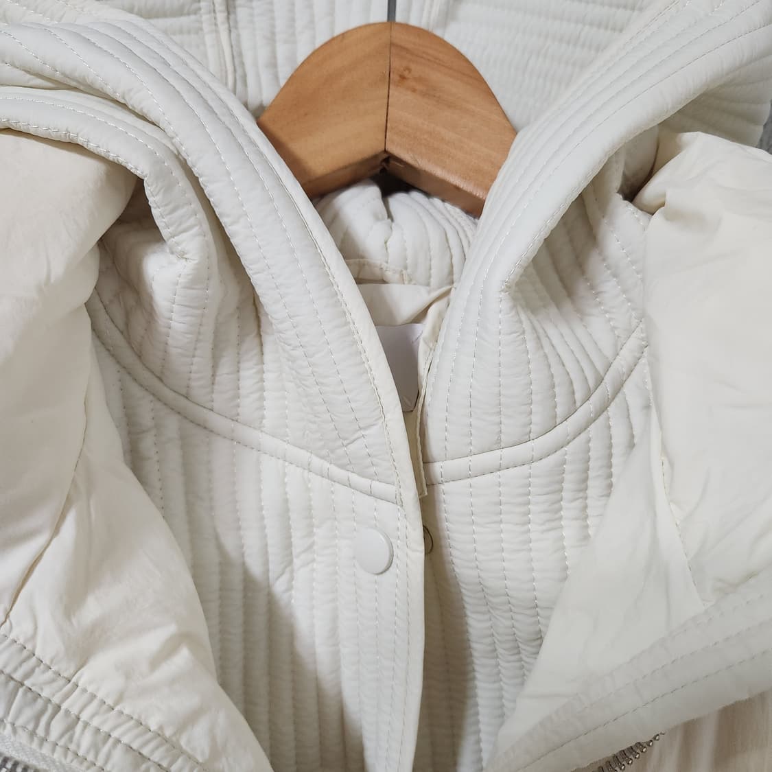 H328 [F] Valencia 발렌시아 오리털 패딩 24년식
 상품이미지2