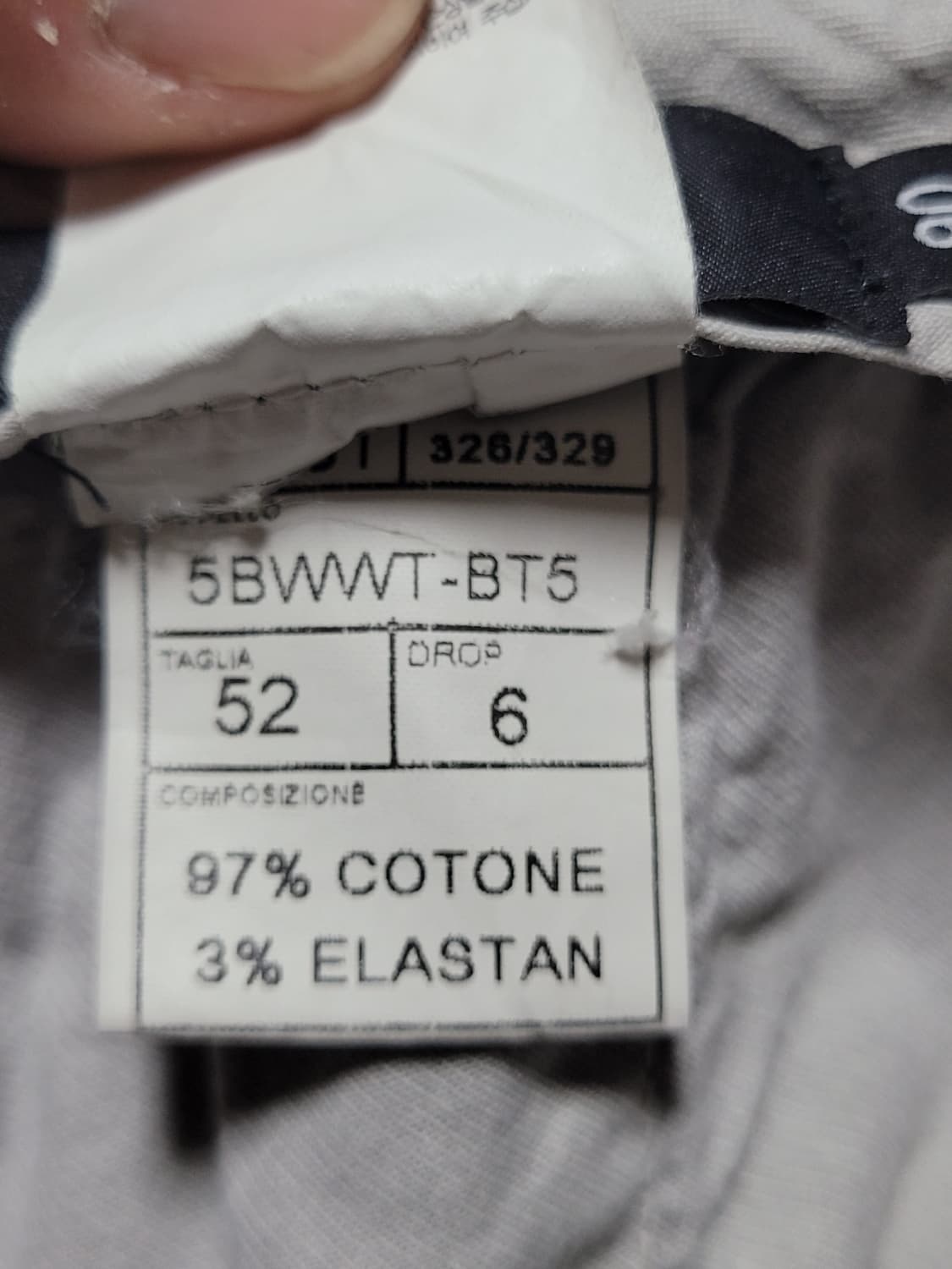 알레그리 코튼바지

 상품이미지6